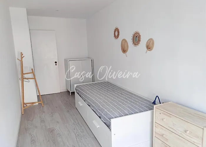 Casa Oliveira - Sunny 2-bed Retreat Steps From The Апартаменты Армасан-де-Пера