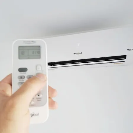 Casa Oliveira - Sunny 2-bed Retreat Steps From The Armação de Pêra